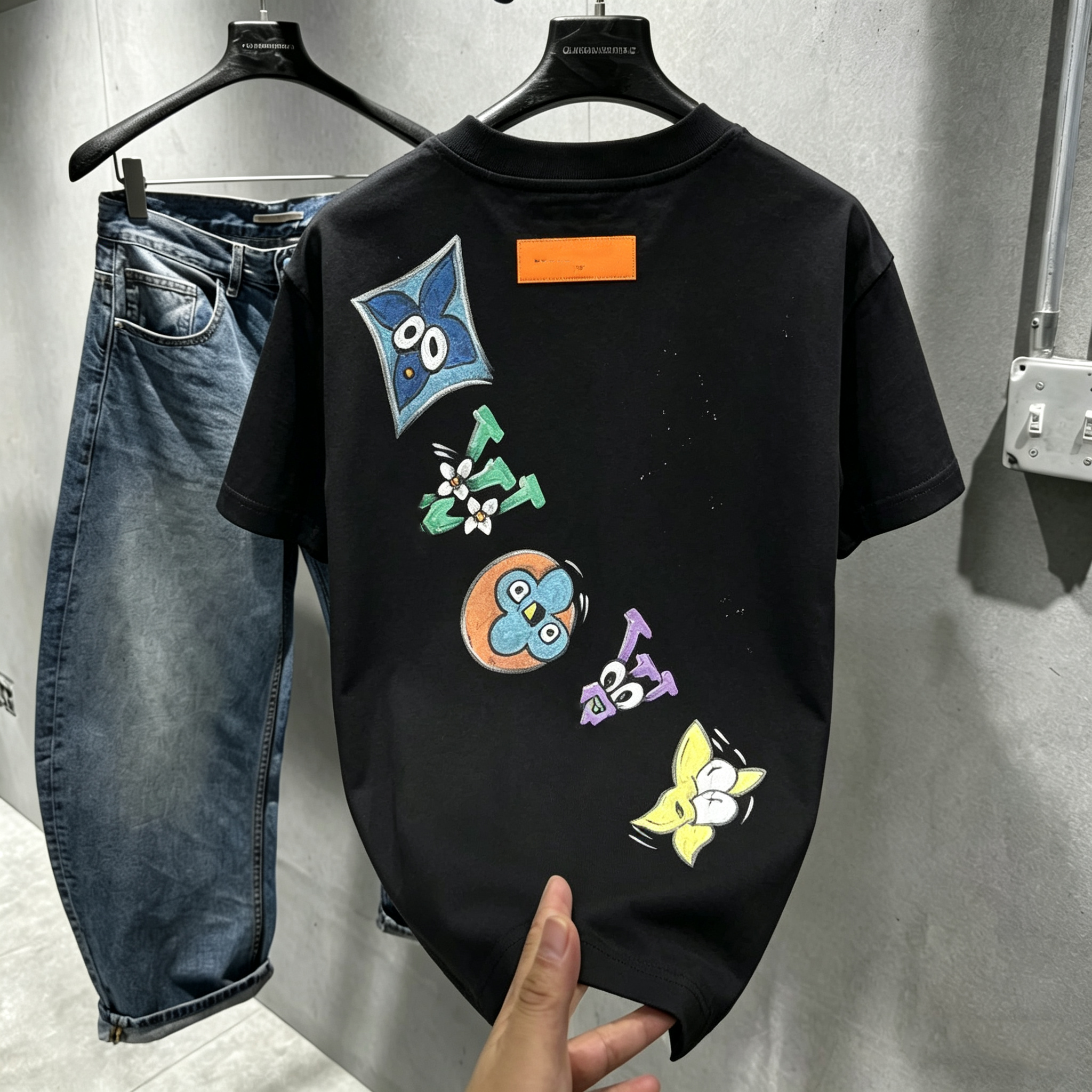 2026 Summer New Trendy Brand INS Personalized Back Cartoon Printed Letter Tee Shirt Casual Fashionable Short-Sleeved T-Shirt for Men Free shipping
