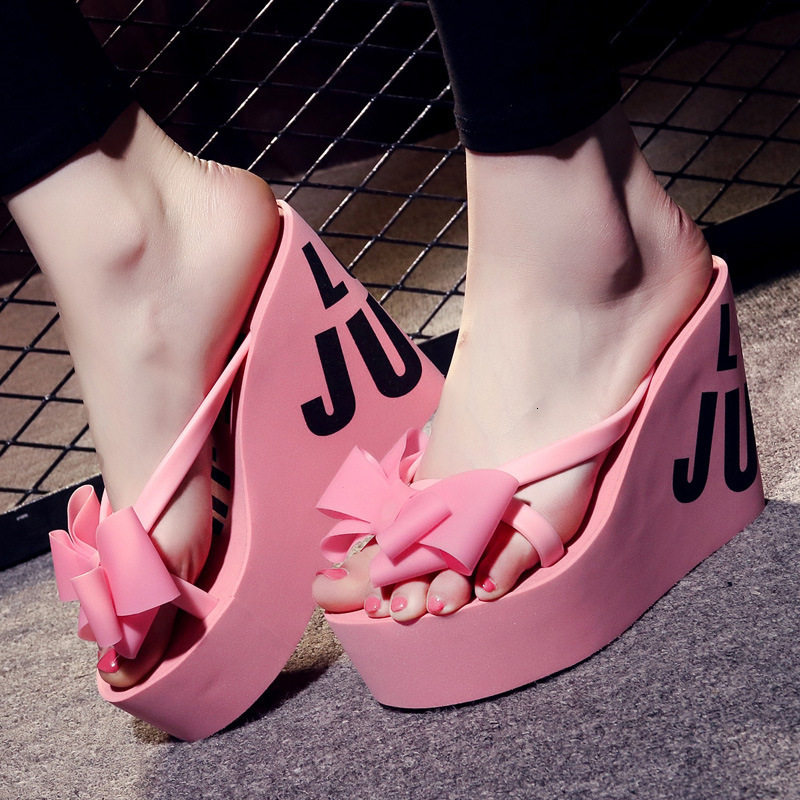 Love juice flip flops for women in summer rubber non slip shoe upper for outdoor wear cool slippers with sloping heels fashionable high heels beach sl