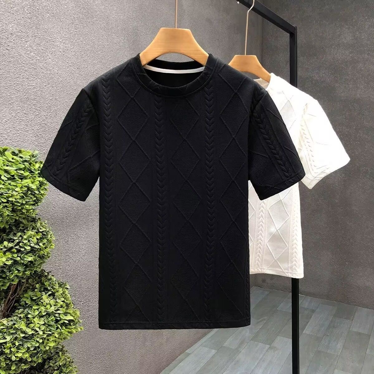 Luxury Designer 2026 New Men's Argyle Jacquard T-shirt Summer Casual Outdoor Fashion Breathable All-match High-end Tops