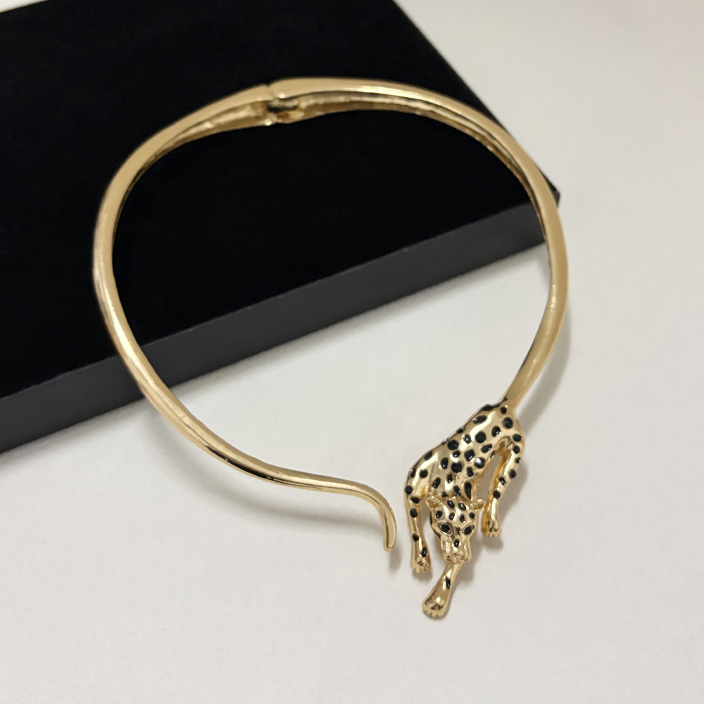 Luxury 18K Gold Color Enamel Leopard Collar Necklace for Women Zircon Diamond Panther Animal Designer Necklace chokers Women Jewelry for wedding gift