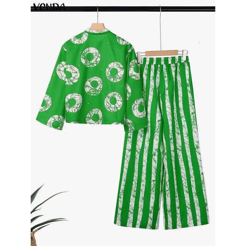 2026 New Arrival Plus Size Women 2 Piece Outfits Bohemian Print Long Sleeve Shirts High Waist Wide Leg Pants Vintage Casual Loose Tracksuit MAKOUFEI