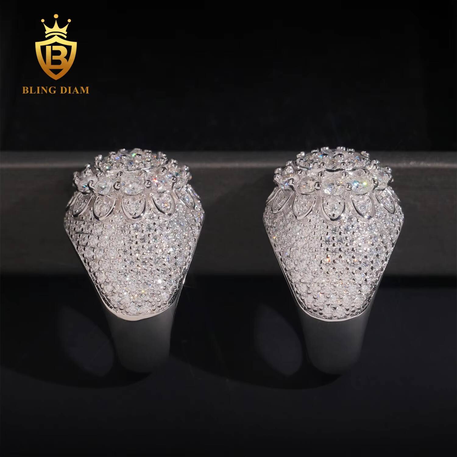 New Arrivals Full VVS1 Iced Out Moissanite 925 Sterling Silver Men Rings Hip Hop Style Jewelry Gra Certificate Past Diamond Test