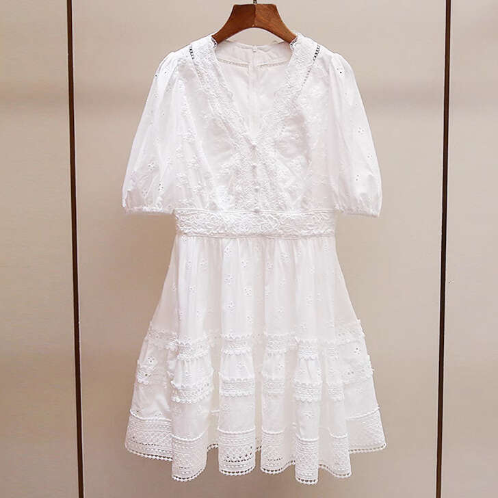 Designer's high-end women's summer FC k30 new FC style French lace embroidery hollow A-line waist V-neck white dress