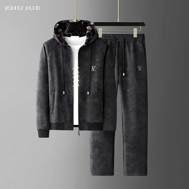 European High Quality Men's Luxury Embossed Two-Piece Set, 2026 Autumn Hooded Sports Suit with Personalized Badge