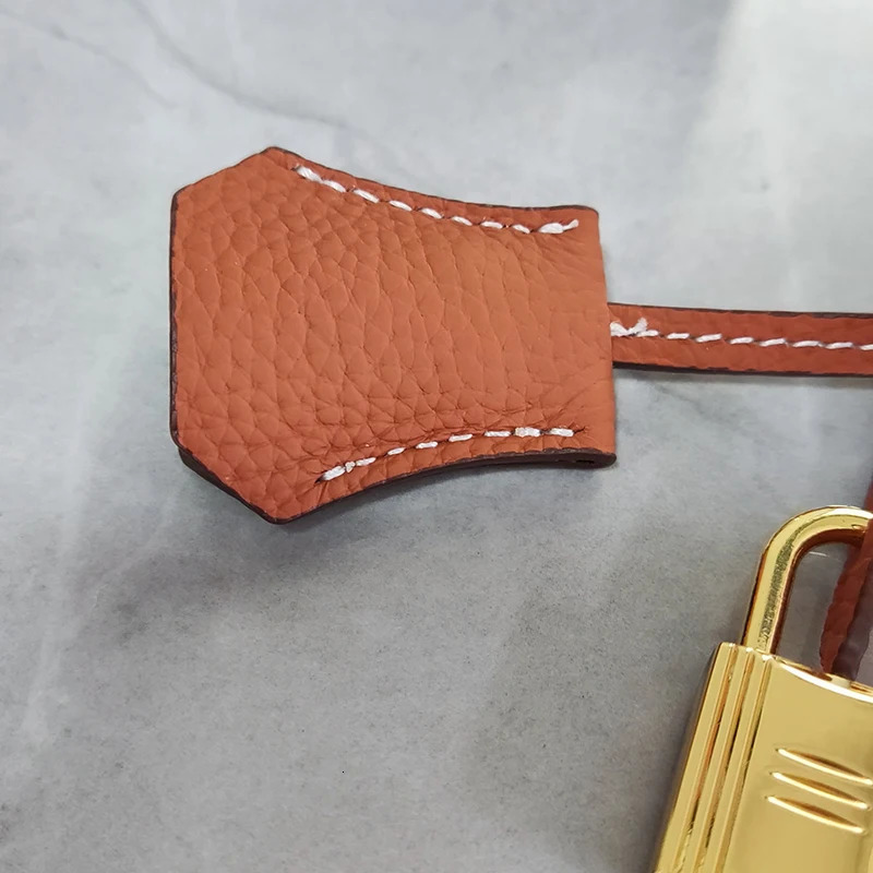 Lock Sewing Handbag Pendant Cow Leather Charm Bagpack Ornament Vintage Car Keychain Hanging Bag Pendant Accessories 260410