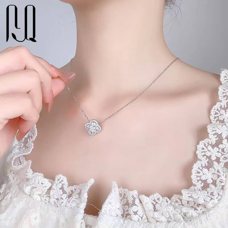 PYQ 1ct Four Leaf Clover D Color VVS Moissanite Necklace With Certificate 925 Silver Four Leaf Clover Moissanite Necklaces