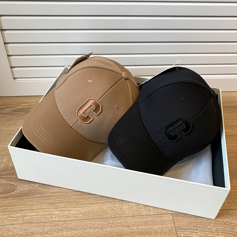 Women's Hip-Hop A Versatile Spring Accessory Stylish Baseball Cap - view 4