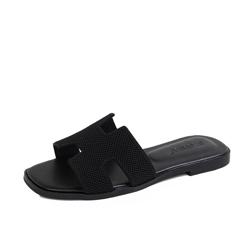 Free shipping Designer Slippers Designer Slip-On House Shoes with Comfortable Cushioning high quality All-match Sophisticated