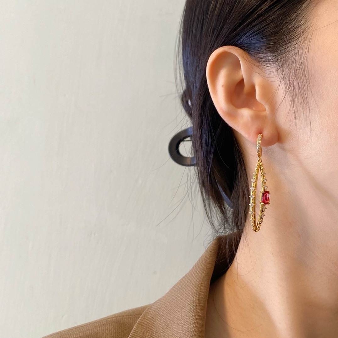 Designer Earrings Designer Earrings Women Pave C Shape Hoop Drop Leaf Hollow Oval Bar Zircon Ruby Geometric Earrings Luxury Jewlery Designer Women Ele