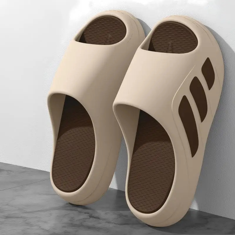 Womens Trendyy Outdoor Couples Sandals Eva Non-Slip Wear-Resistant Slippers for Men and Women Indoor Home Silent Slippers 260409