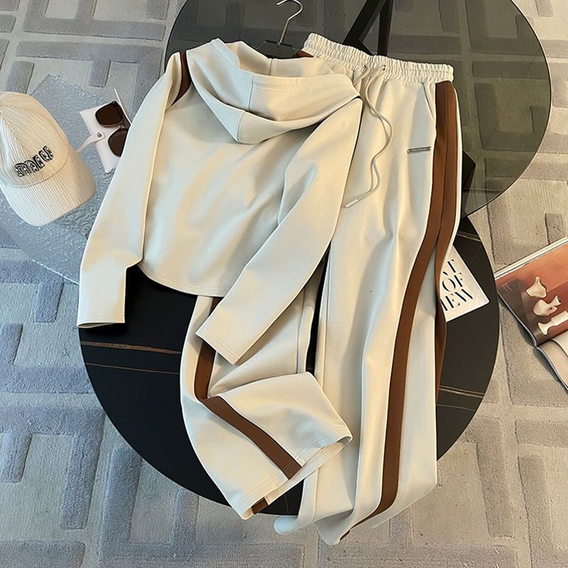 2026 New Designer Luxury Brand European Casual Sports Suit Autumn New Slim Fit Color Blocked Hooded Sweatshirt And Wide Leg Pants Two-piece Set For Wo