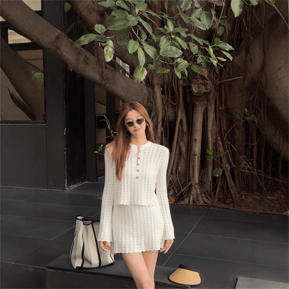 2026 New Designer Luxury Brand Autumn Women's Fashion Elegant Clothing White Hollow Top And Fashionable New Middle Skirt Women's Dress