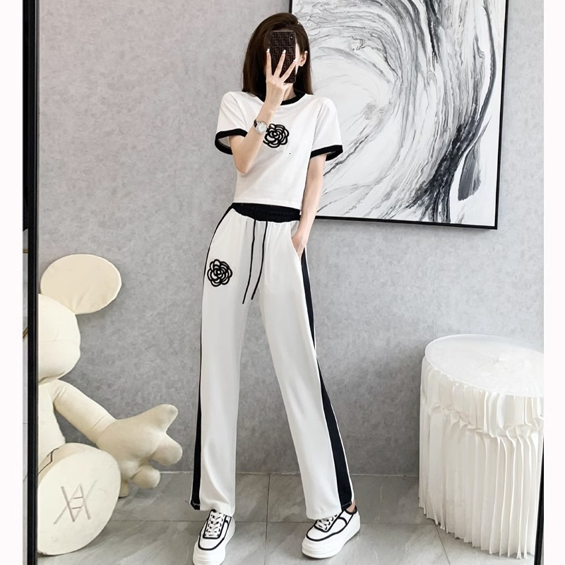 2026 Summer New Designer Luxury Brand Casual Loose Breathable Women's Fashion Set Young Fashion Slim Short T-shirt And Wide Leg Pants Two Piece S