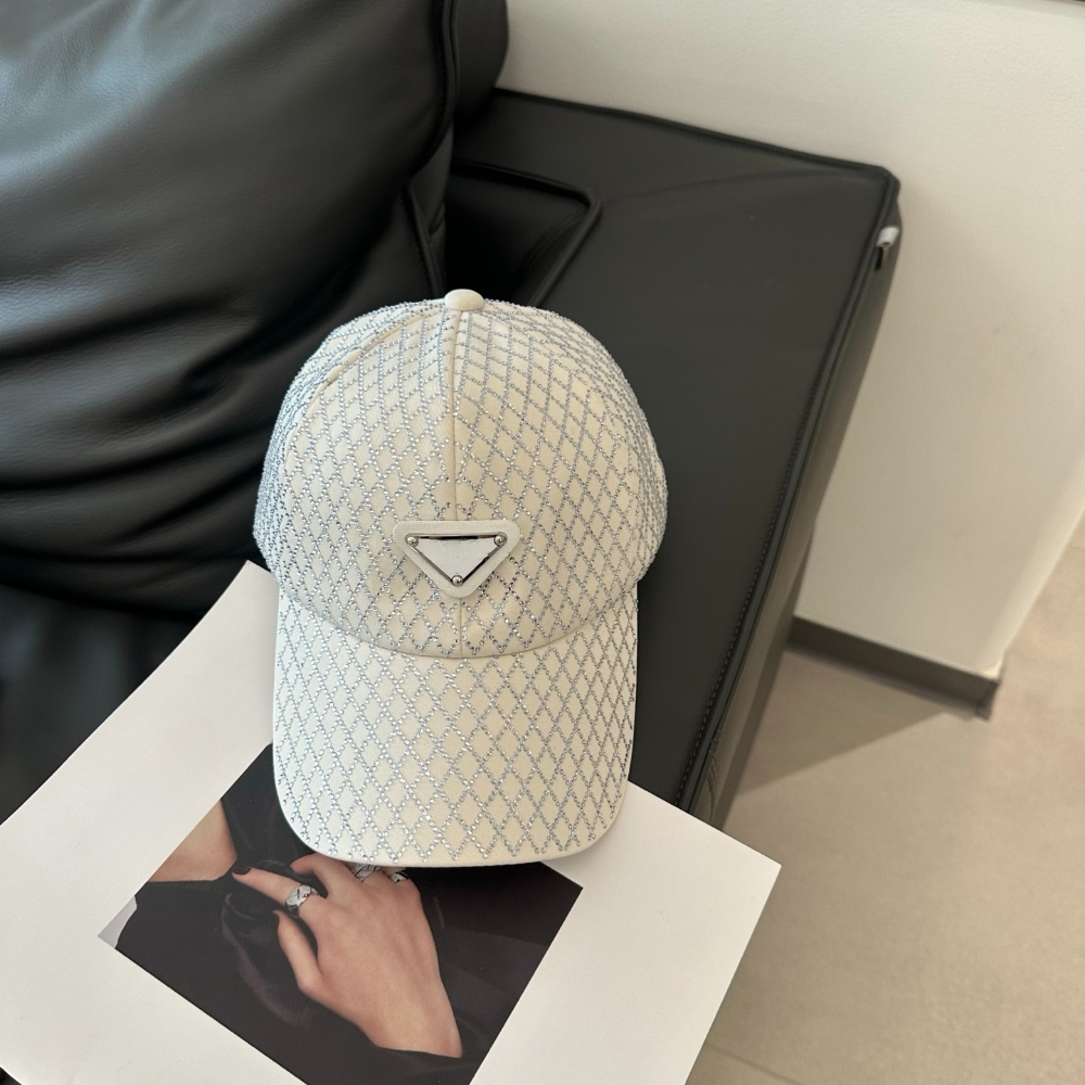White Women's Rhinestone Grid Baseball Cap Casquette Luxe Cappello Luxury Bling Diamond Peaked Cap Adjustable Fashion Sun Hat for Outdoor
