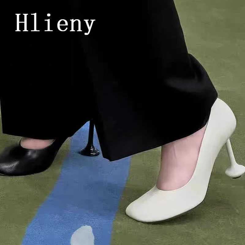 Hlieny Star Style Fashion Square Toe Soft Leather Women Office Pumps Strange High Heels Party Dress Ladies Shoes Black White Z260411