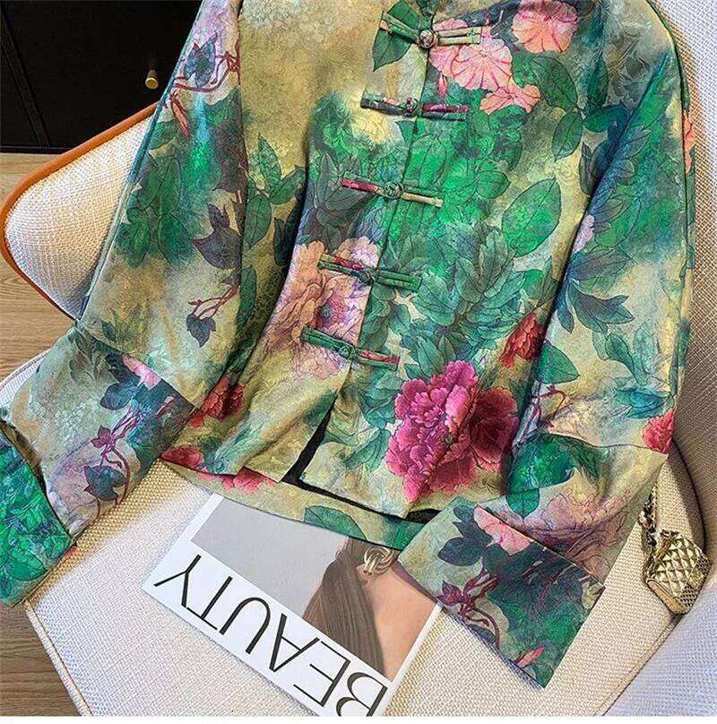 Outerwears New Chinese Light National Wind Jacquard Jacket Women s Spring Tang Suit Buckle High end Retro Coat MAKOUFEI