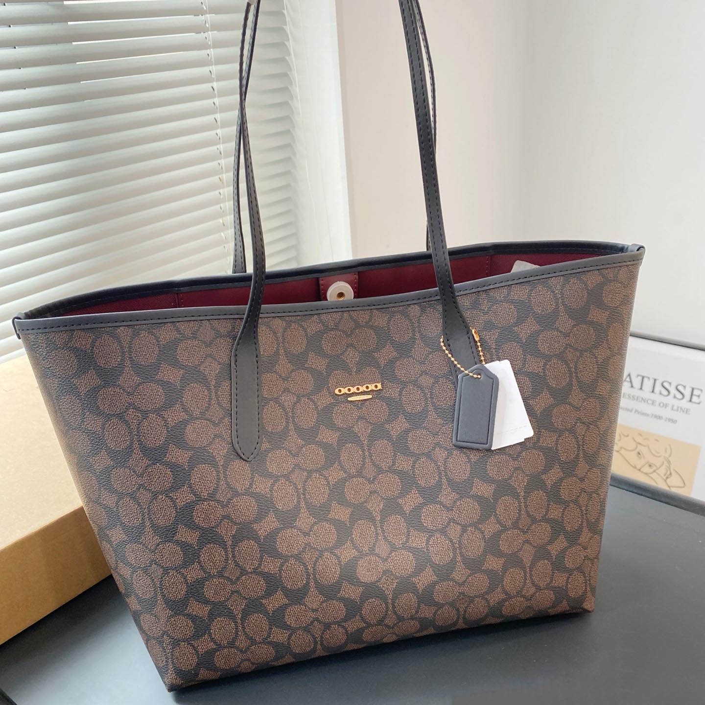 Designer Bag Top Quality Handheld Tote Bag Printed Vortex Classic Luxury Men's and Women's Large Capacity Shopping Bag Travel Shoulder Bag Cross Shoulder Strap Bag 018