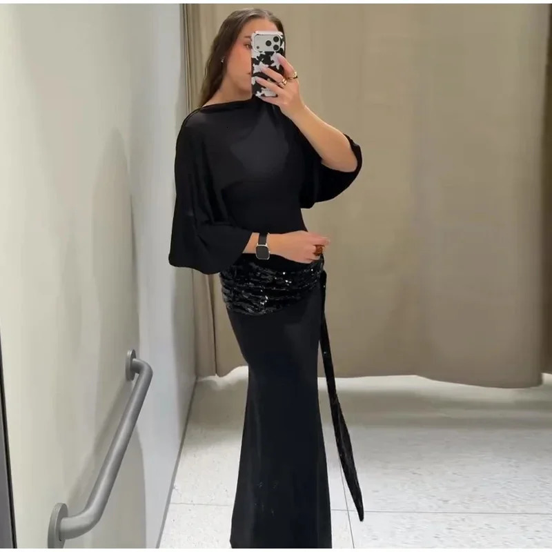 Women Backless Sequin Patchwork Maxi Dress Elegant Wide Sleeve Long Gowns Feminine Fashion Evening Party Daily Robes 260410