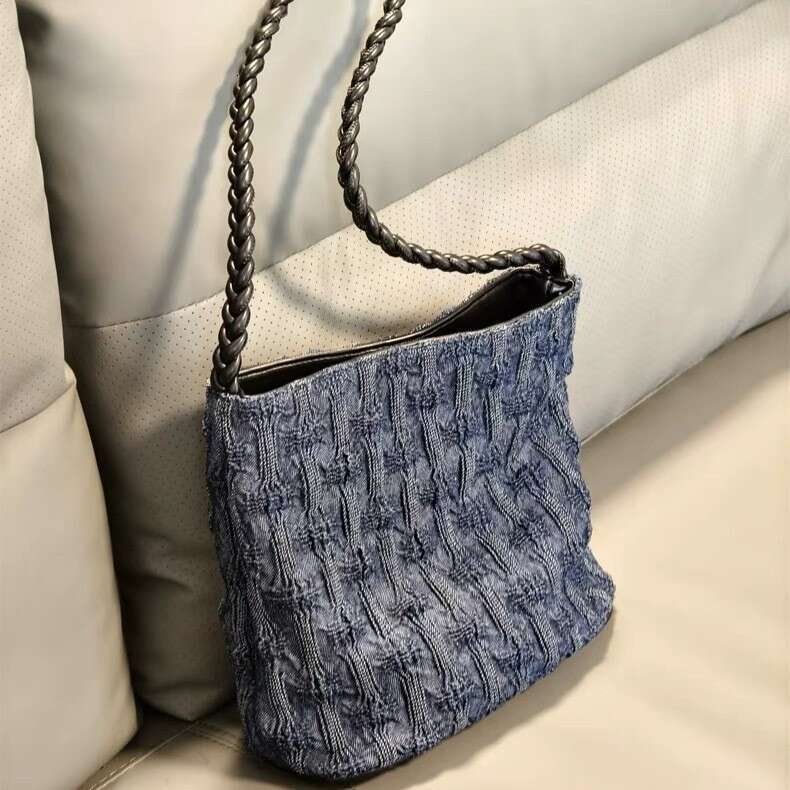 Totebag Shoulder ROSE NOIRE Vintage Ruched Denim Bucket Niche Design Casual Simple Shoulder Underarm Bag Versatile Commuter Handbag