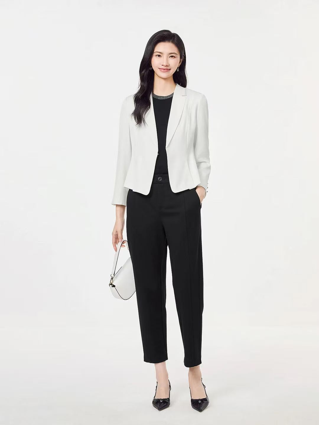 Modern Versatility: Womens Designer Office Coat Perfectly Combining Fashion and Comfort