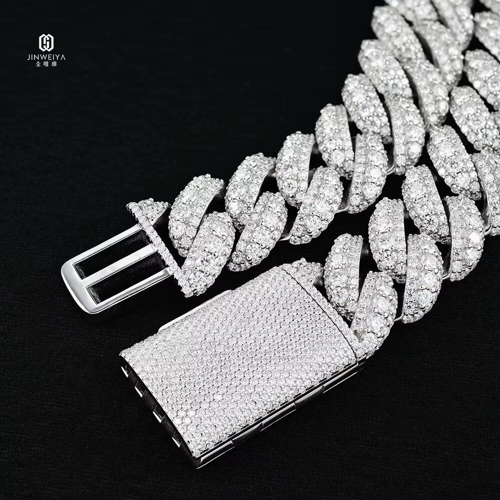 18mm Luxury Cuban Moissanite Chain 925 Sterling Silver Thick Iced Out VVS Clarity Hip Hop Style Raised Pointer Cuban Link Chain - view 4