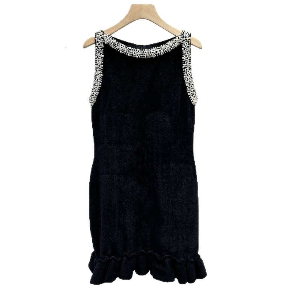 Designer's high-end exquisite beaded French social long dress for women, sleeveless k30 velvet knitted belt mini dress