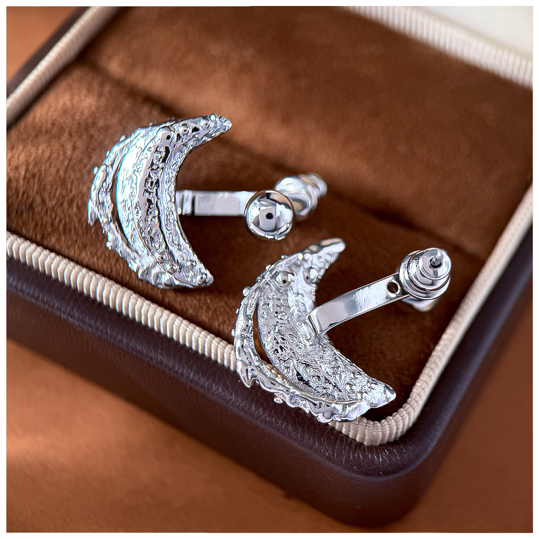 Designer Earrings Designer Earrings Women Molten Texture Irregular Crescent Earring Unique Stud Earrings Luxury Jewlery Designer for Women Elegant Spa