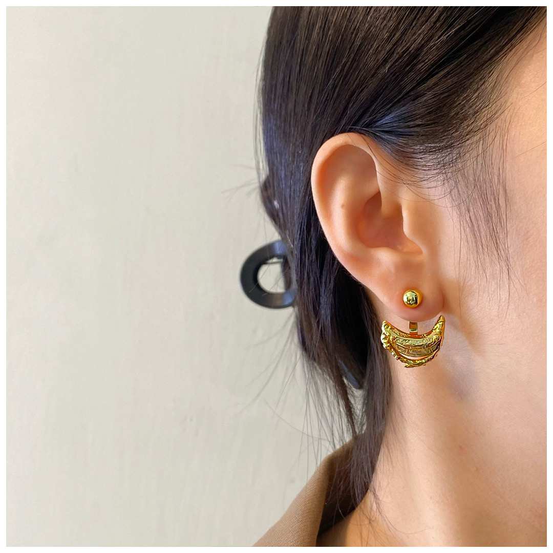 Designer Earrings Designer Earrings Women Molten Texture Irregular Crescent Earring Unique Stud Earrings Luxury Jewlery Designer for Women Elegant Spa