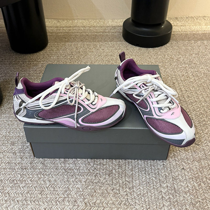 Women New Arrivals Worn Out Effect Casual Sneakers spring summer Radar Gradient Lines Sneakers Fashion Womens Slim Light Outsole Sports Shoes