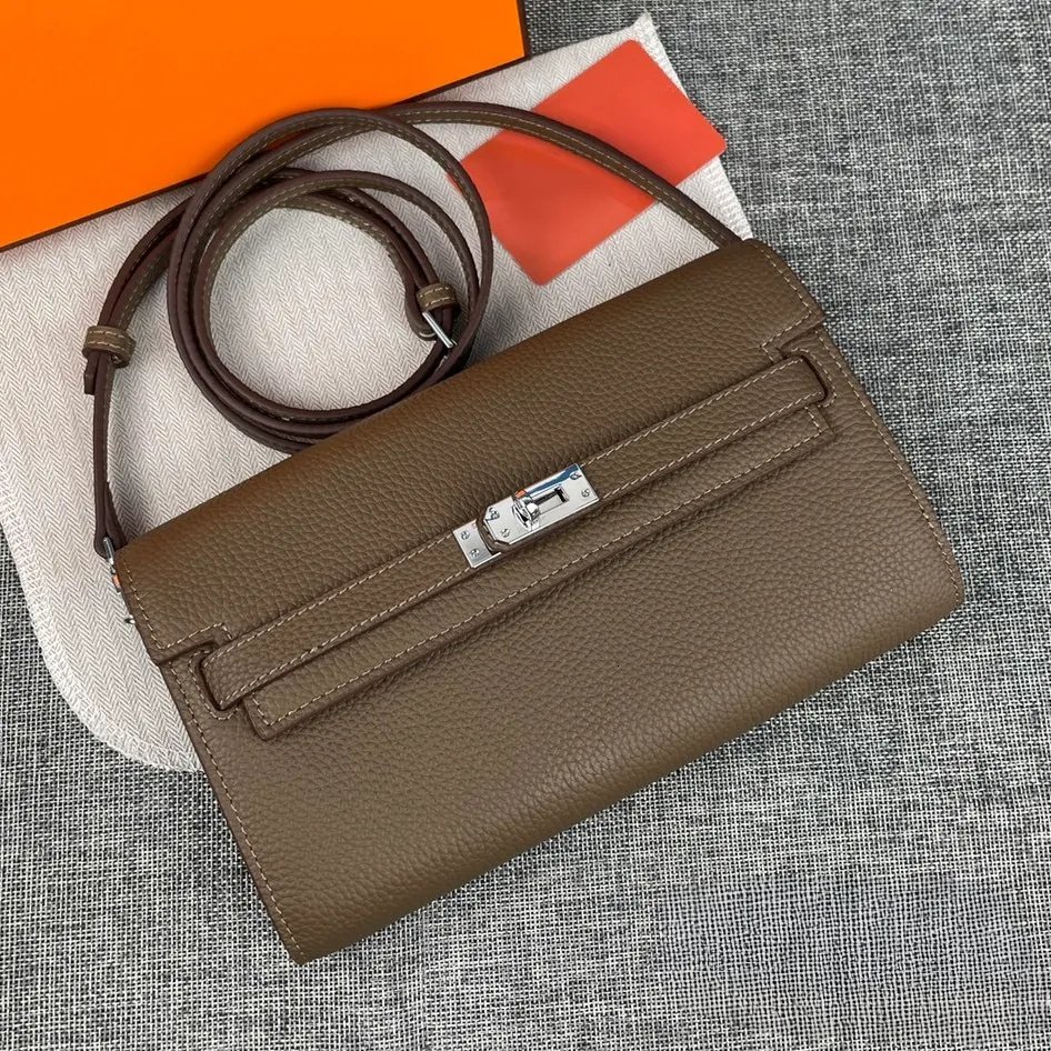 Wallets Crossbody Bag Small Purse Genuine Leather Gold or Silver Buckle Clutch Woman with Strap Cross Body Designer Bags Women Wallet