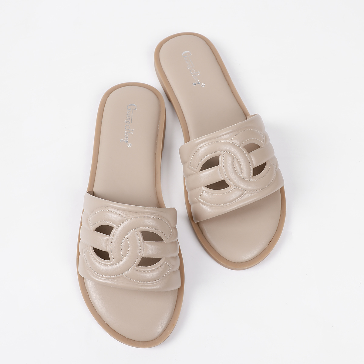 Free shipping designer shoes Women's Slippers 2026 New Summer Fashion Versatile Flat Sandals for Beach Travel and Casual Comfortable