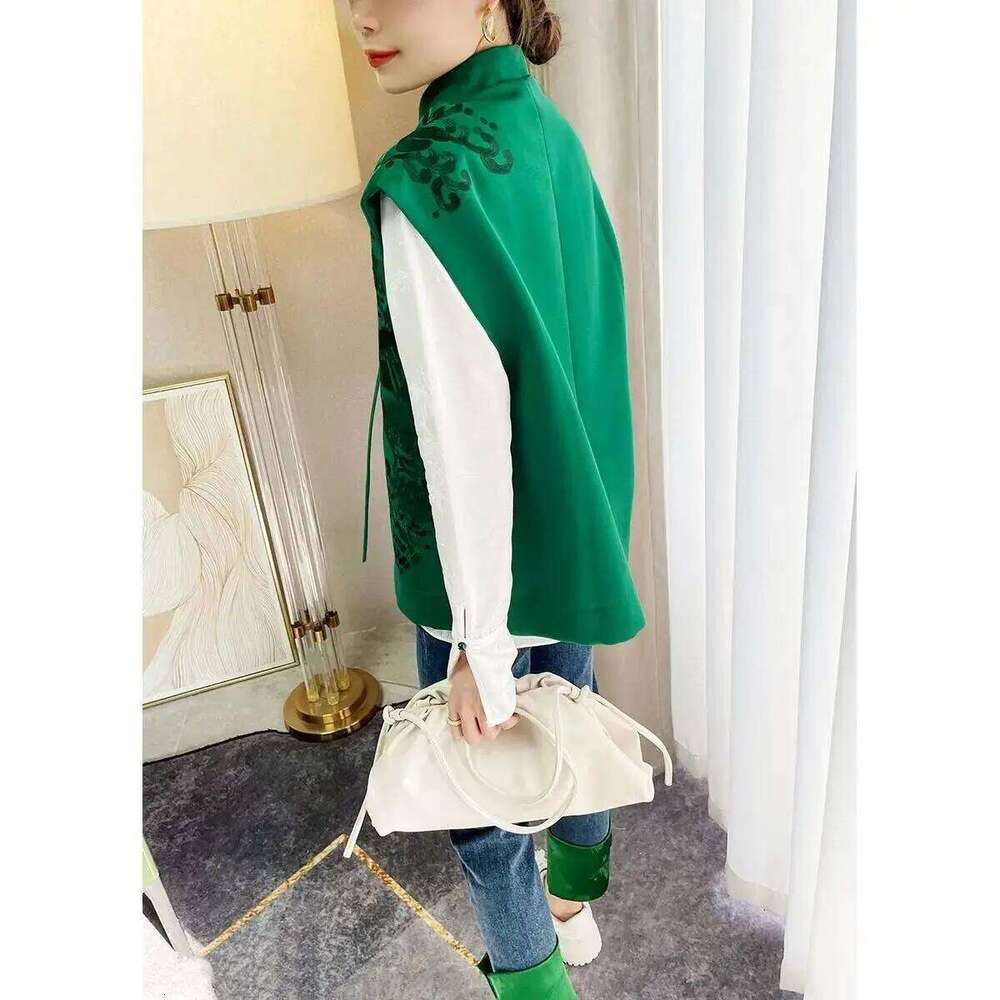 New Outerwear Retro Heavy White Stork Embroidery Green Lace Jacket Female Spring And Summer Chinese Style Vest MAKOUFEI