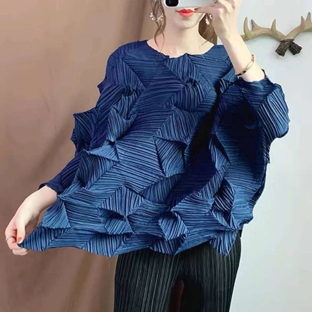 Miyake Pleated Casual Fold Top Summer New Round Neck T shirt Irregular Large Size Loose Women s Pleat Clothing MAKOUFEI