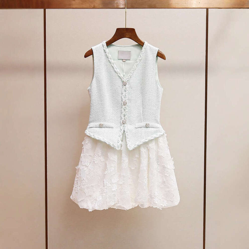 FC k30 Designer's high-end women's summer new Korean style fresh youth patch patch sleeveless flower bud dress