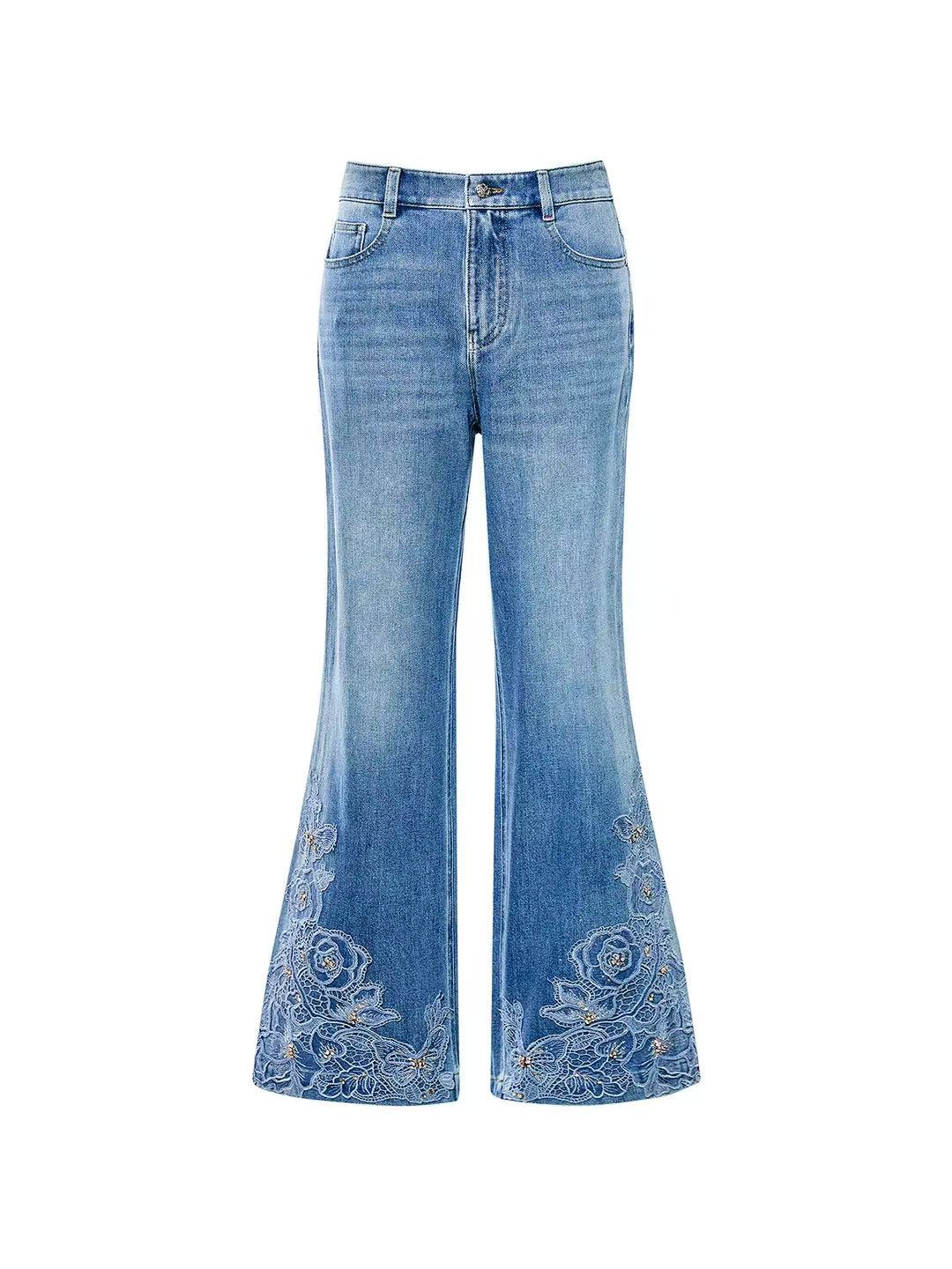 Chic Plus Size Fashionable Elastic Waist Trousers for Her Featuring Delicate Flowers and Shimmering Beads