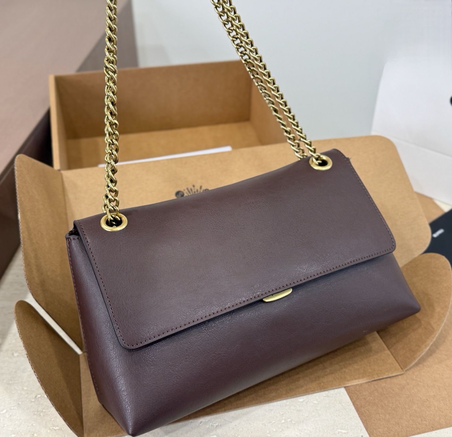 2024 Luxury Designer Bag Chelsea Series Women Chain Shoulder Bag Genuine Leather Crossbody Purse Gold Hardware Flap Handbag Fashion