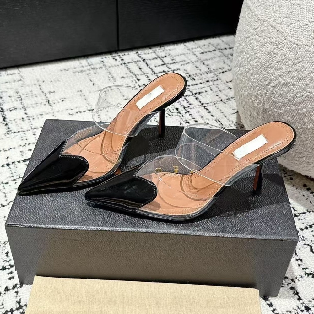 Fashion Heart Shaped Women's High-heeled Pointed Patent Leather Designer Sandals, Fashionable High-heeled Party Women's Sexy High-heeled Shoes 35-42 A01