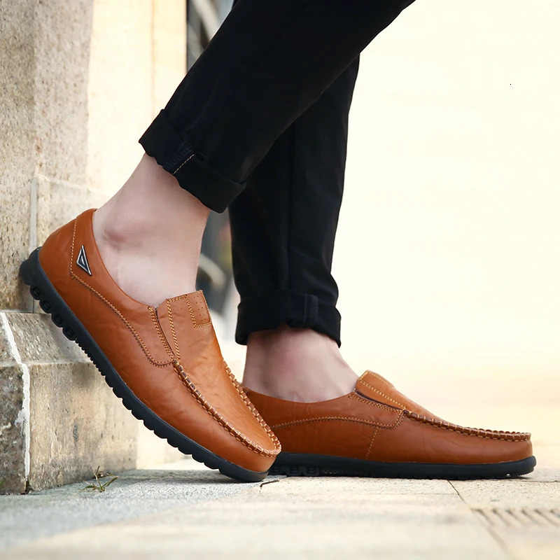 Genuine Leather Men Casual Shoes y 2025 Mens Loafers Moccasins Breathable Slip on Black Driving Plus Size 3747 260413