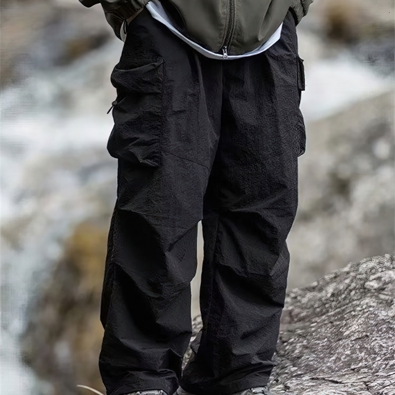 Vintage Baggy Hiking Cargo Pants Men Waterproof Casual Sport Jogging Sping Summer Parachute Pants Outdoor Wide 260410