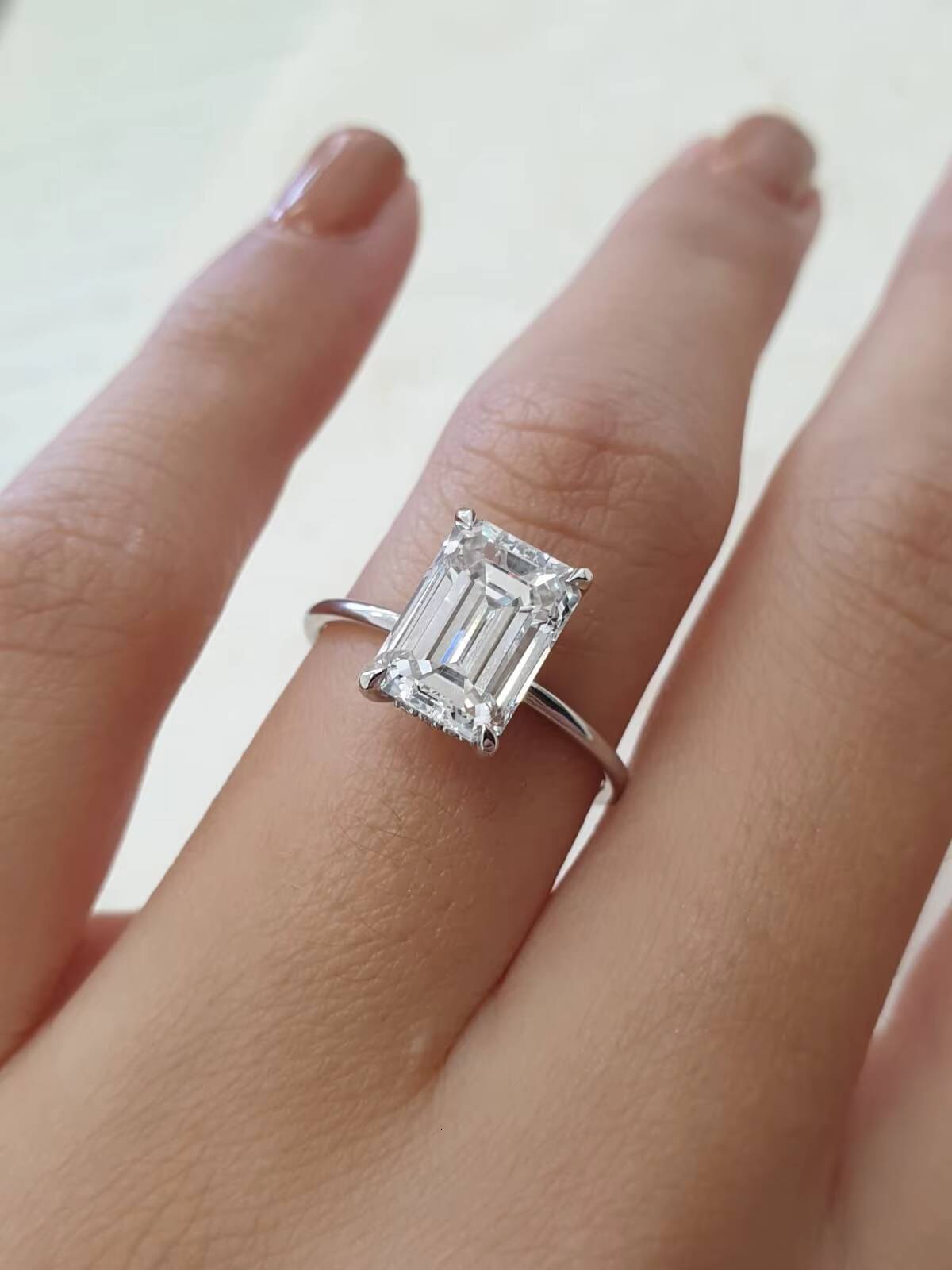 Custom GIA/IGI Certified HPHT Lab-Grown Emerald Cut Diamond Engagement Ring 18K/14K/10K VVS CVD Diamond Certified by GIA/IGI