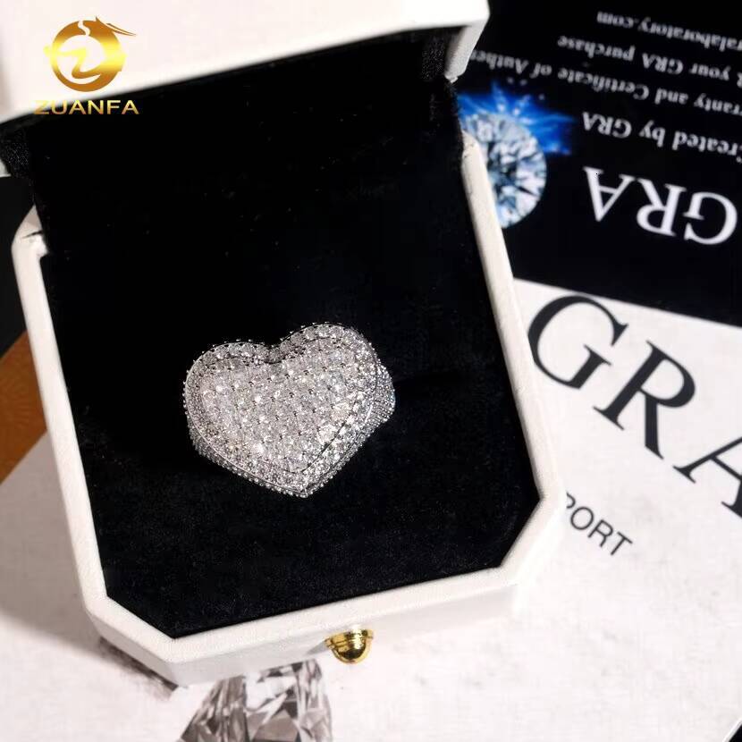 Trendy 925 Silver Men Ring Stock Princess Cut Heart Design Fine Hip Hop Jewelry VVS Moissanite Diamond Iced Out Jewelry