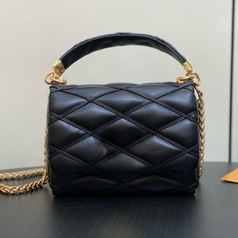 12a Black All Leather Handbag Cross Body Bag Shoulder Bag Luxury Bag Soft and Fine Leather High Quality Chain Bag Classic Style Sheepskin Clutch Serial Number M12004