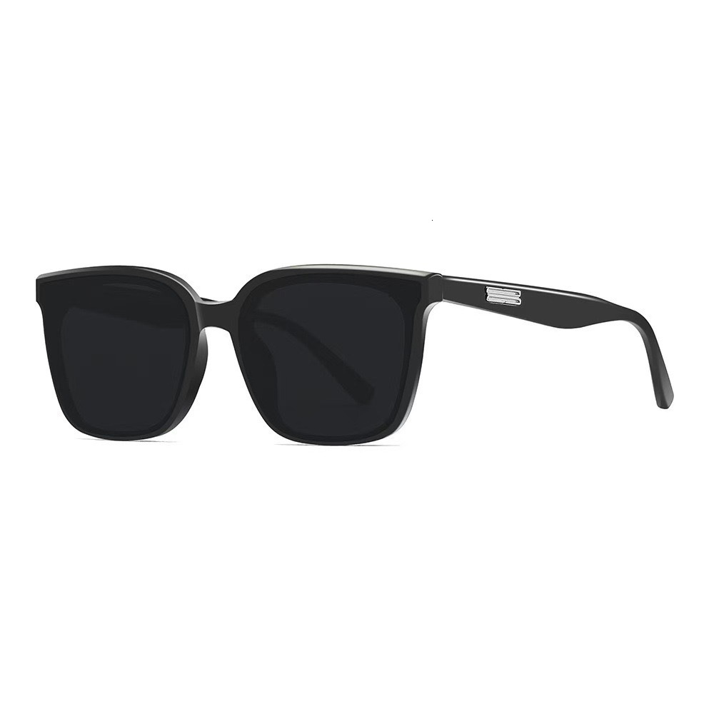 2025 New Square Men's And Women's Designer Sunglasses Outdoor UV Resistant Fashion Sunglasses Cross Border Wholesale Beach Sunglasses High E