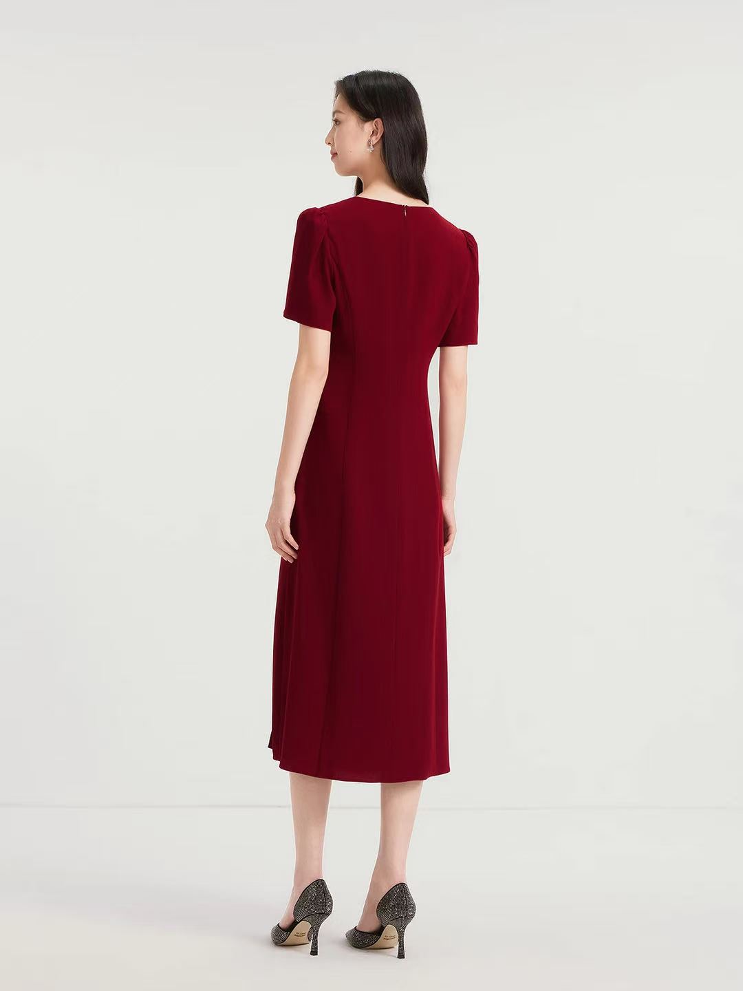 Chic Slim Silhouette Waistline Evening Gown Classic Design Available in Sizes S & L