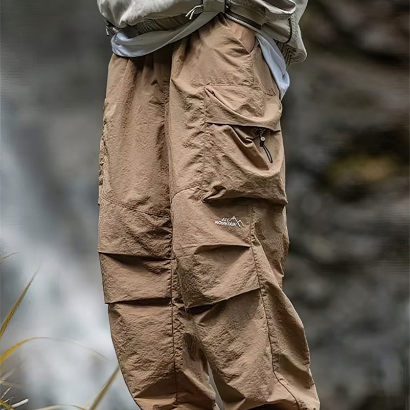 Vintage Baggy Hiking Cargo Pants Men Waterproof Casual Sport Jogging Sping Summer Parachute Pants Outdoor Wide 260410