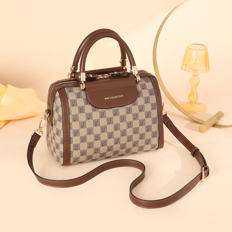 Boston Pillow New Checkered Trendy Large Capacity Shoulder Crossbody Bag Simple Versatile