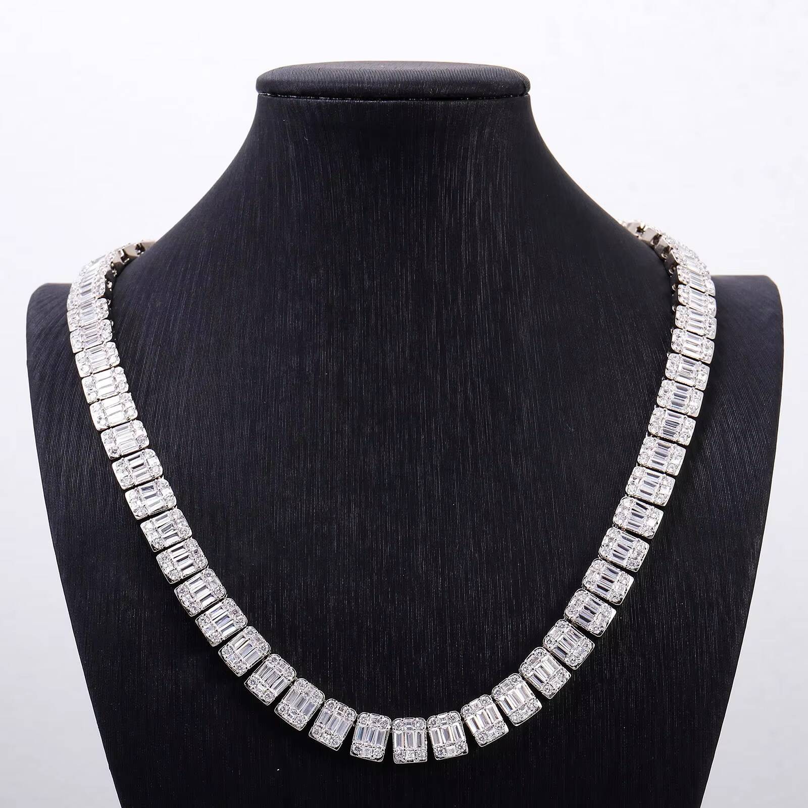 Womens 55mm Silver Plated 18k Gold Lab Grown Diamond IGI Certified Brilliant Cut Trendy Hip Hop Anniversary Necklace