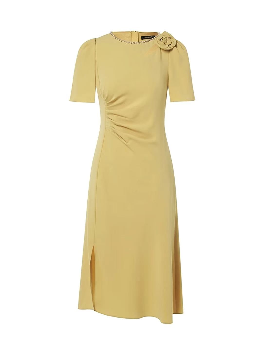 Chic Feminine Design Sleek Long Sleeve Ladies' Blouse made from Durable Triacetate Fabric