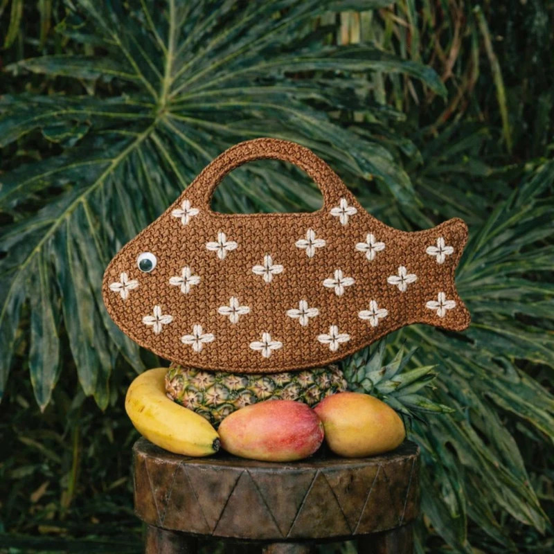Embroidered Fish Raffia Straw HandbagEvening bag Elegant Woven clutch purseSummer Vintage Beach Vacation Purse for Women 260410
