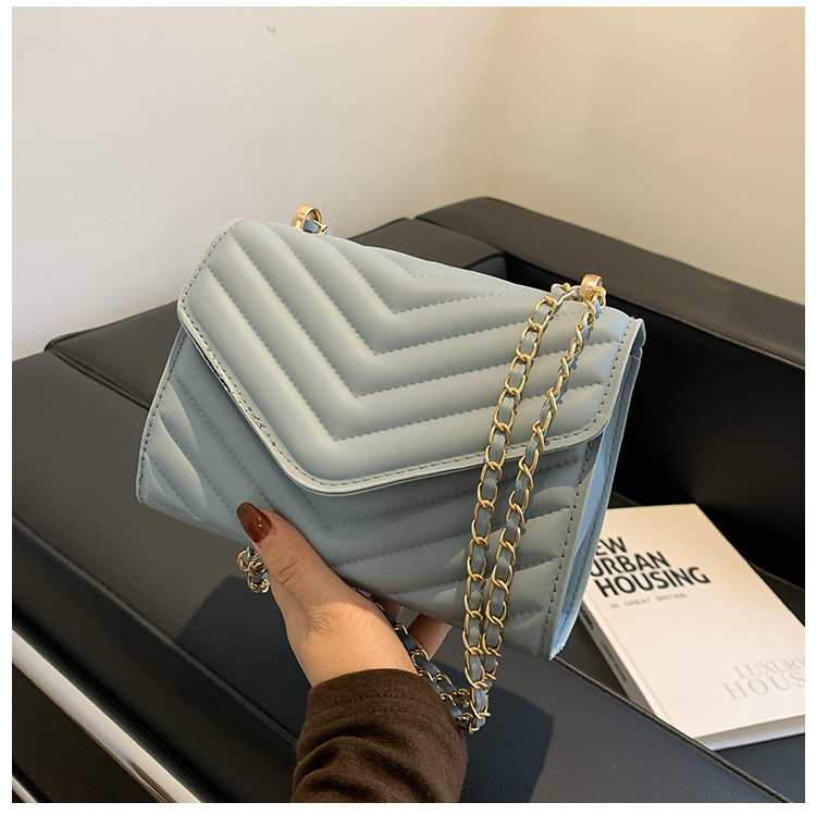 Trendy textured crossbody small square bag, new diamond-patterned quilted chain for women, Korean-style shoulder bag